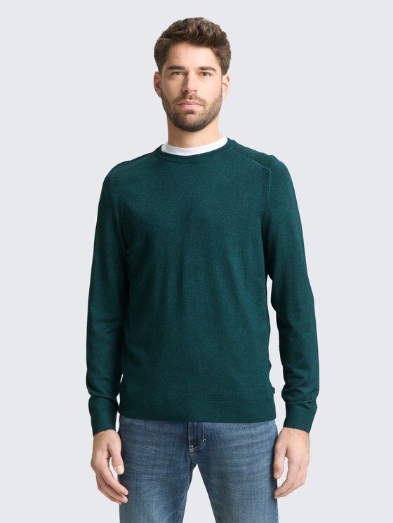 Basic knitted jumper with round neckline by Men, Deep Meadow Green Melange