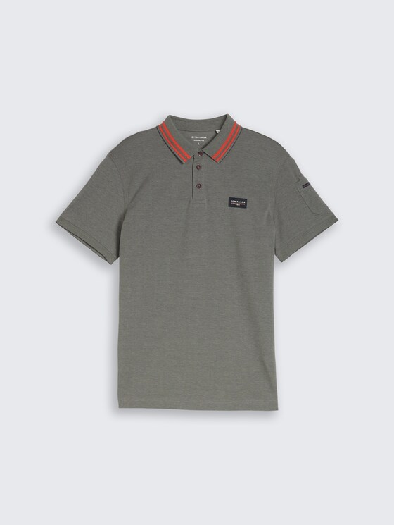 Poloshirt met zak op de mouw door Men, olive green grey two tone