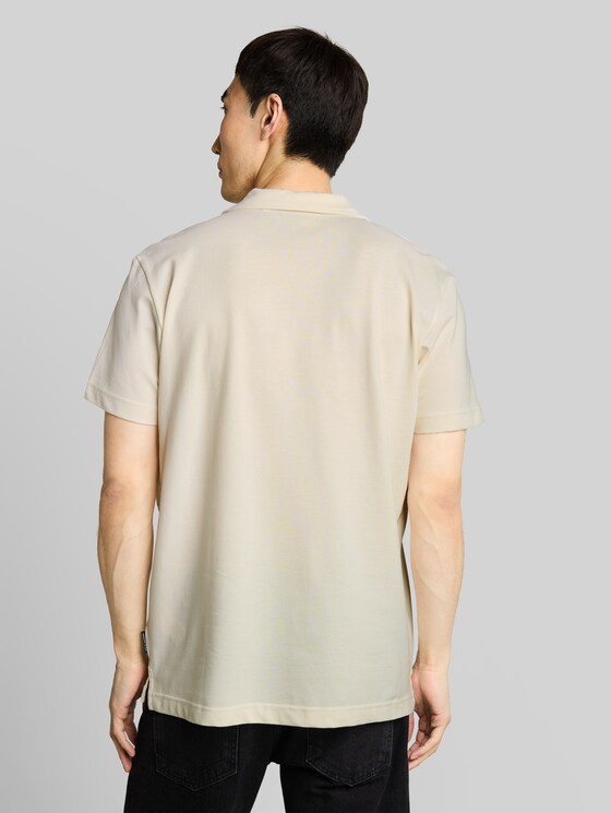 Resort polo shirt in piqué in brown by Tom Tailor