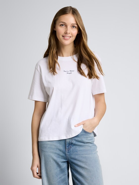 Boxy Fit T-Shirt mit Stickerei von Denim Female, White