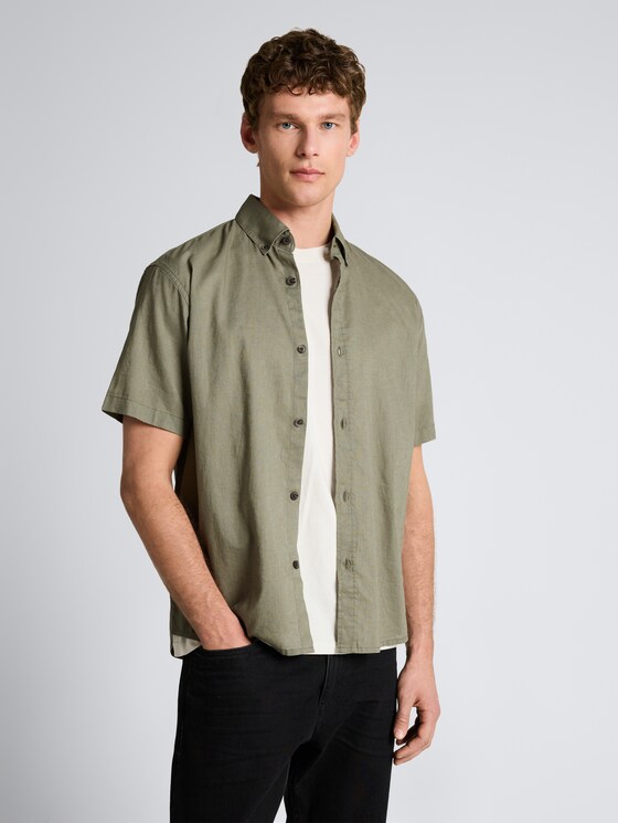 Relaxed Fit Kurzarmhemd mit Leinenanteil von Denim Male, Sea Spray