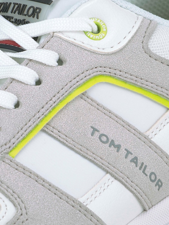 Sneaker mit Farbakzenten - Männer - white Sneaker mit Farbakzenten - Männer - white - 9 - TOM TAILOR