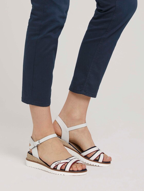 Sandaletten mit Keilabsatz - Frauen - offwhite Sandaletten mit Keilabsatz - Frauen - offwhite - 5 - TOM TAILOR