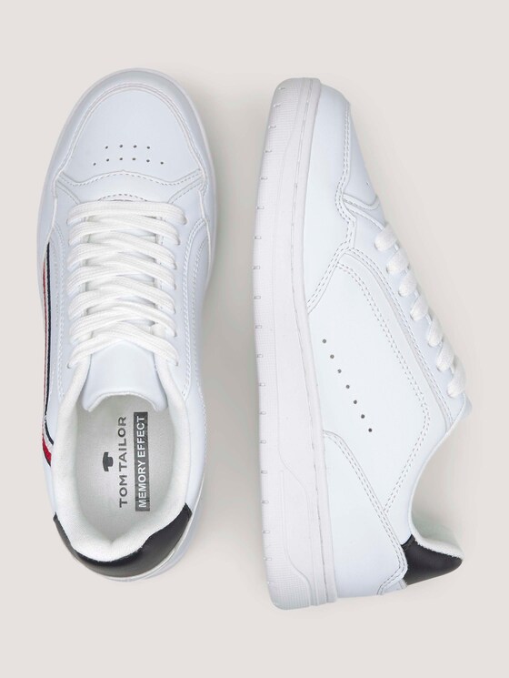 Sneaker mit Streifendetail - Frauen - white Sneaker mit Streifendetail - Frauen - white - 13 - TOM TAILOR