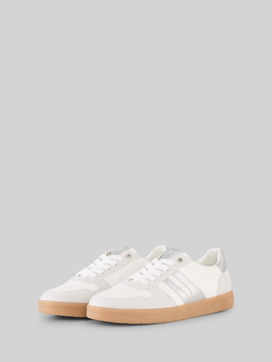Sneaker mit Metallic-Details in weiß von Tom Tailor