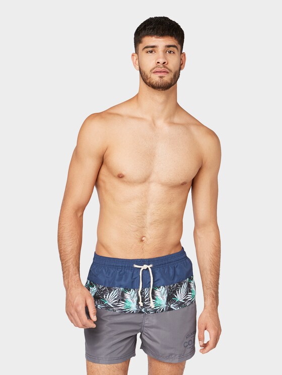 Swimming trunks with block stripes - Men - anthra Swimming trunks with block stripes - Men - anthra - 1 - TOM TAILOR