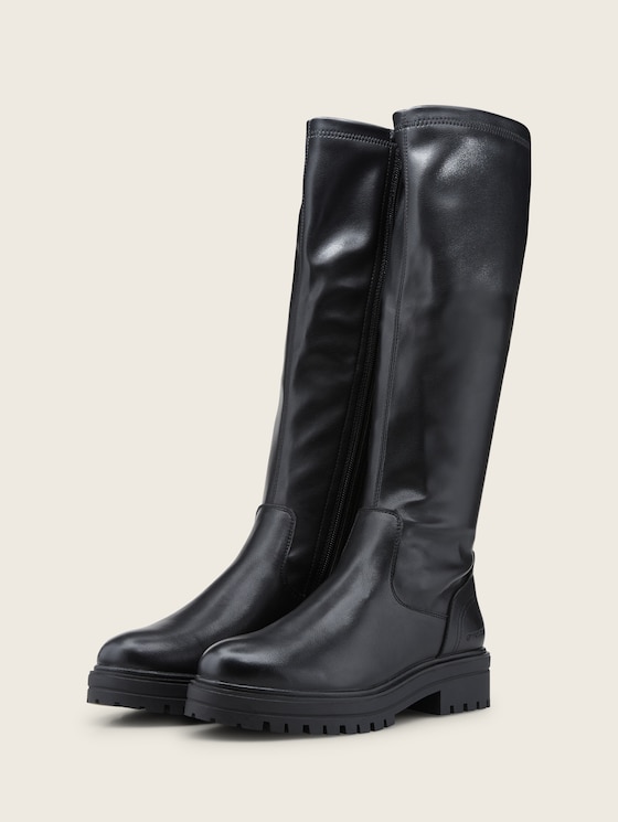 Boots made of high-quality artificial leather
