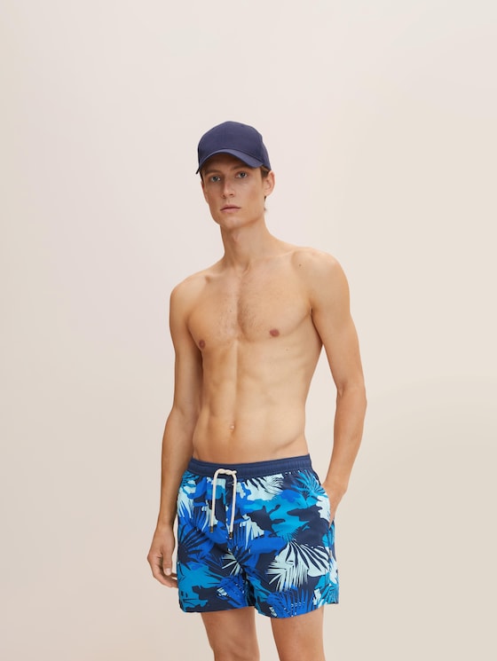 Swimming shorts in a tropical pattern - Men - navy/multicolor - 5 - TOM TAILOR