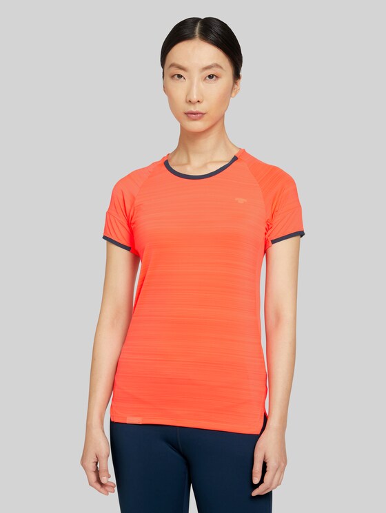 t-shirt with a print by Tom Tailor