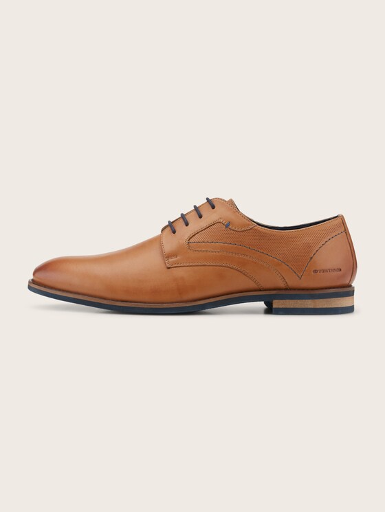 Oxfordschuhe mit Kontrastnaht