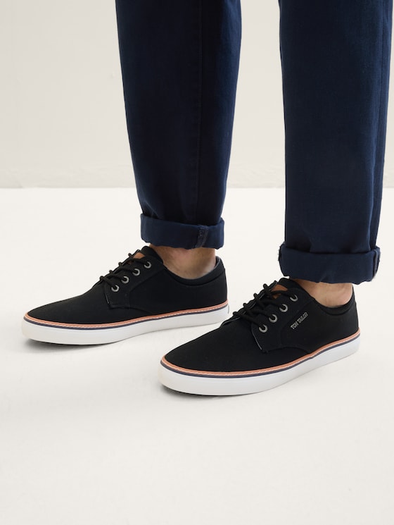 Sneaker von Denim Male, black