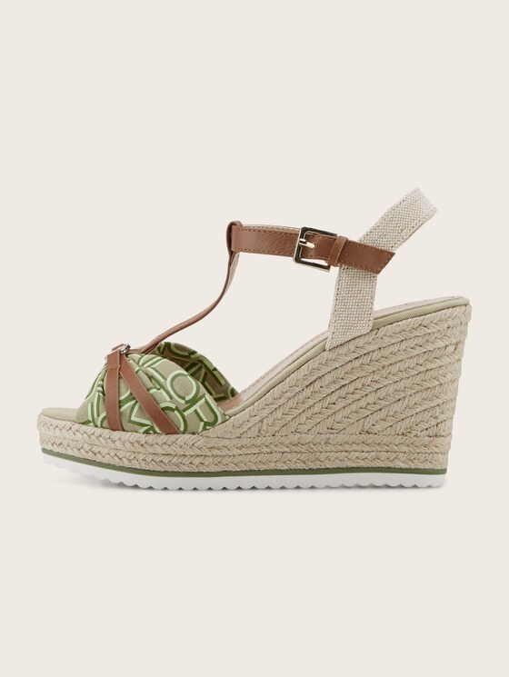 Sandalen mit Keilabsatz
