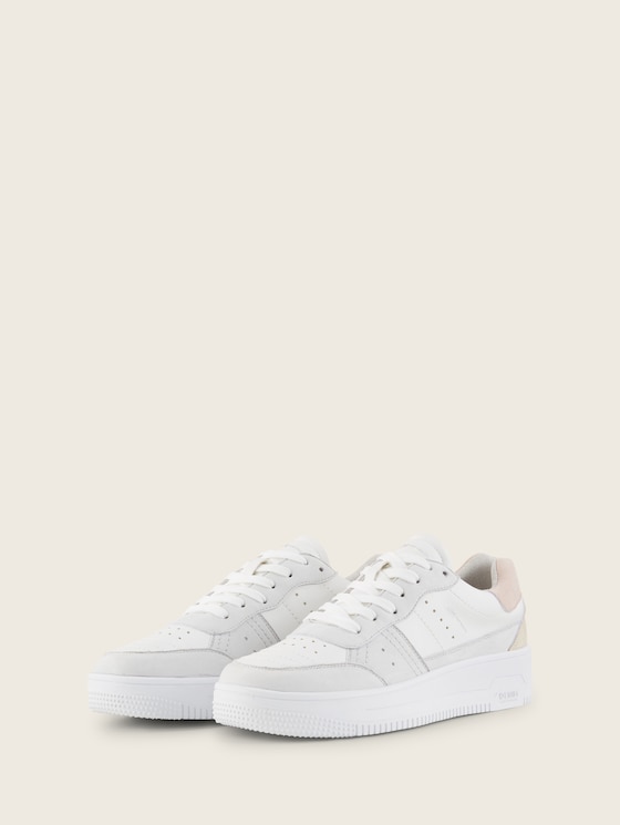 Sneaker mit erhöhter Sohle von Denim Female, white-rose