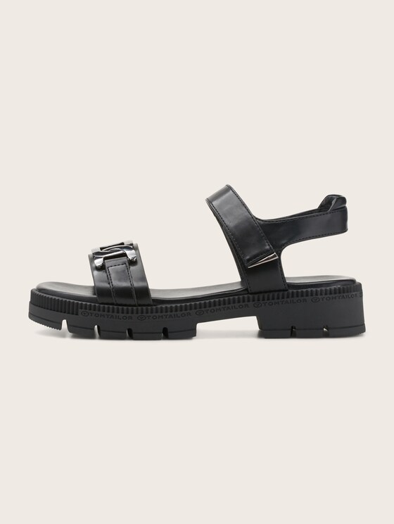 Sandalen mit Metalldetail