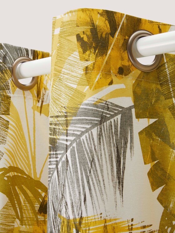 Eyelet curtain with a tropical print