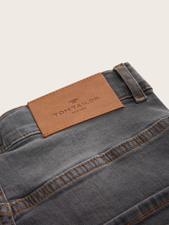 TOM TAILOR 10622022 Men's Josh Regular Slim Jeans, Grey Denim, 28 W/ 30 L :  Amazon.co.uk: Fashion