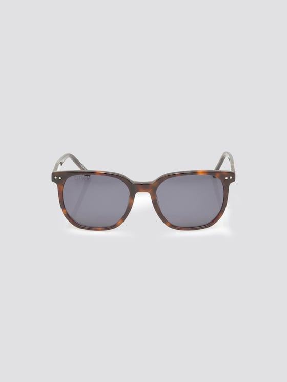 Mirrored wayfarer sunglasses
