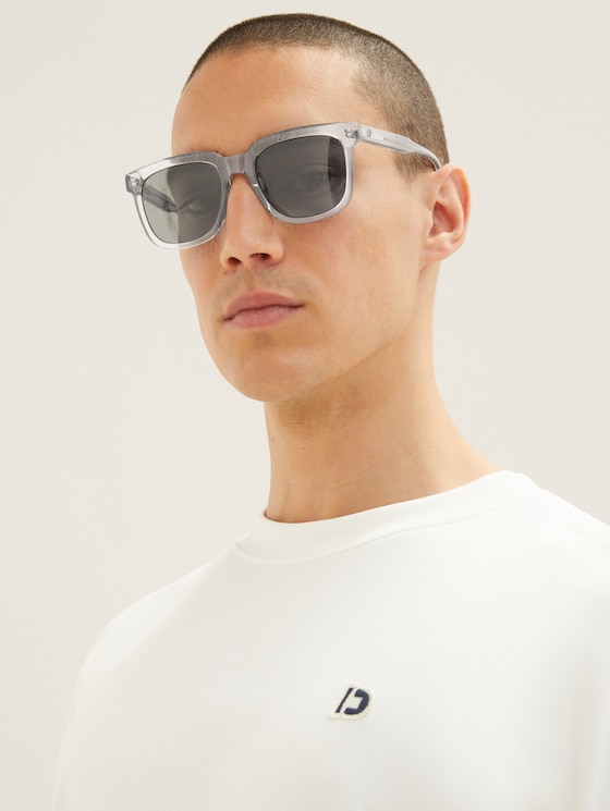 Rechthoekige zonnebril door Denim Male, hell grau transparent