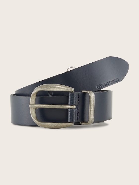 Smooth leather belt