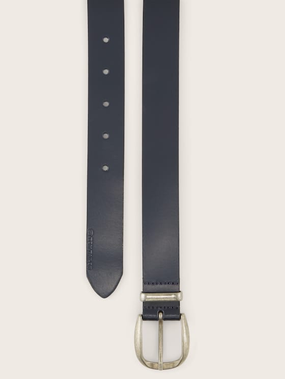 Smooth leather belt