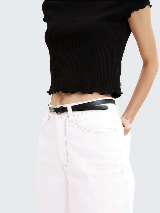 TTPAULA schmaler Ledergürtel mit abgerundeter Dornschließe von Denim Female, black uni