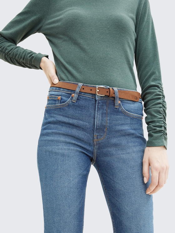 TTMEGHAN schmaler Ledergürtel mit abgerundeter Dornschließe von Denim Female, light brown uni