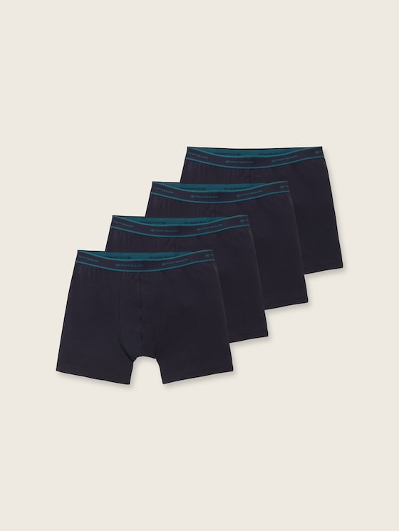Long pants in a pack of four