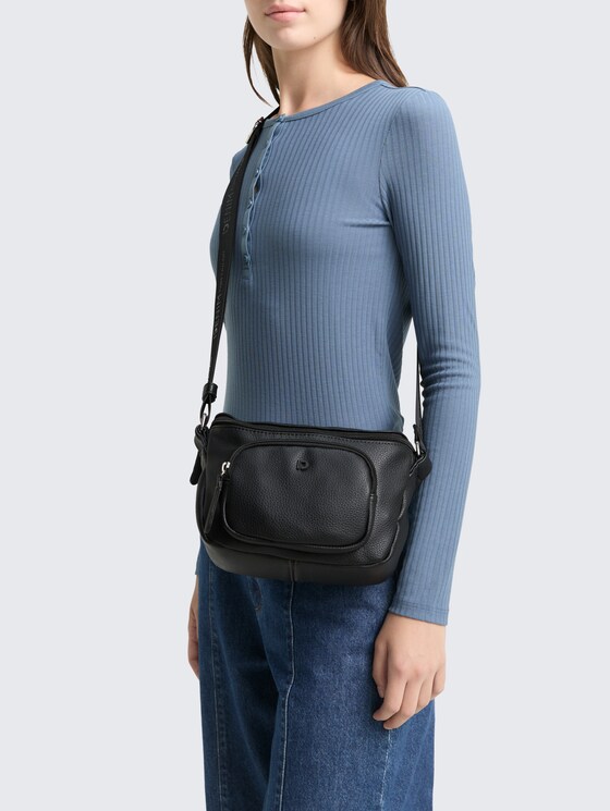 TTFARA M Umhängetasche aus Lederimitat von Denim Female, schwarz / black