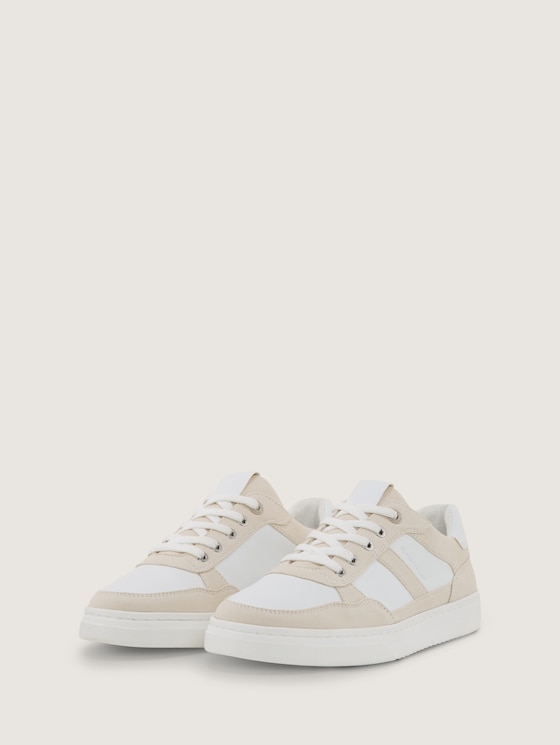 Sneaker mit Colour-Blocking von Women, offwhite