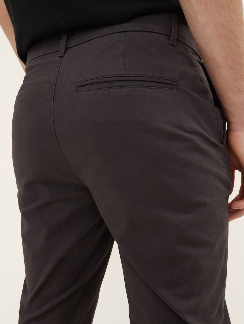 Buy TOM TAILOR Trousers for Men online