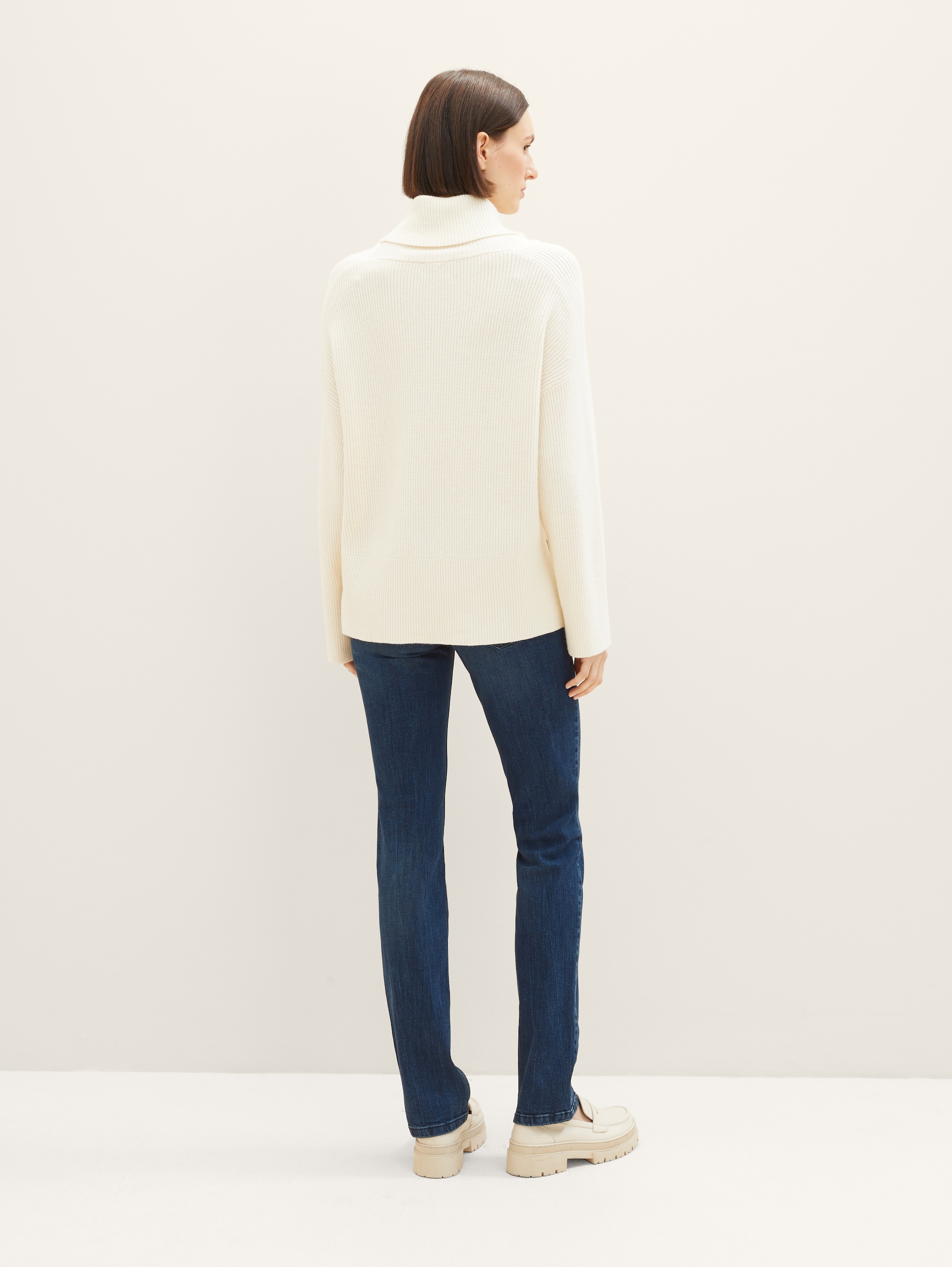 TTALEXA STRAIGHT Jeans - dark stone wash denim - Auschnitt Model-Rückansicht