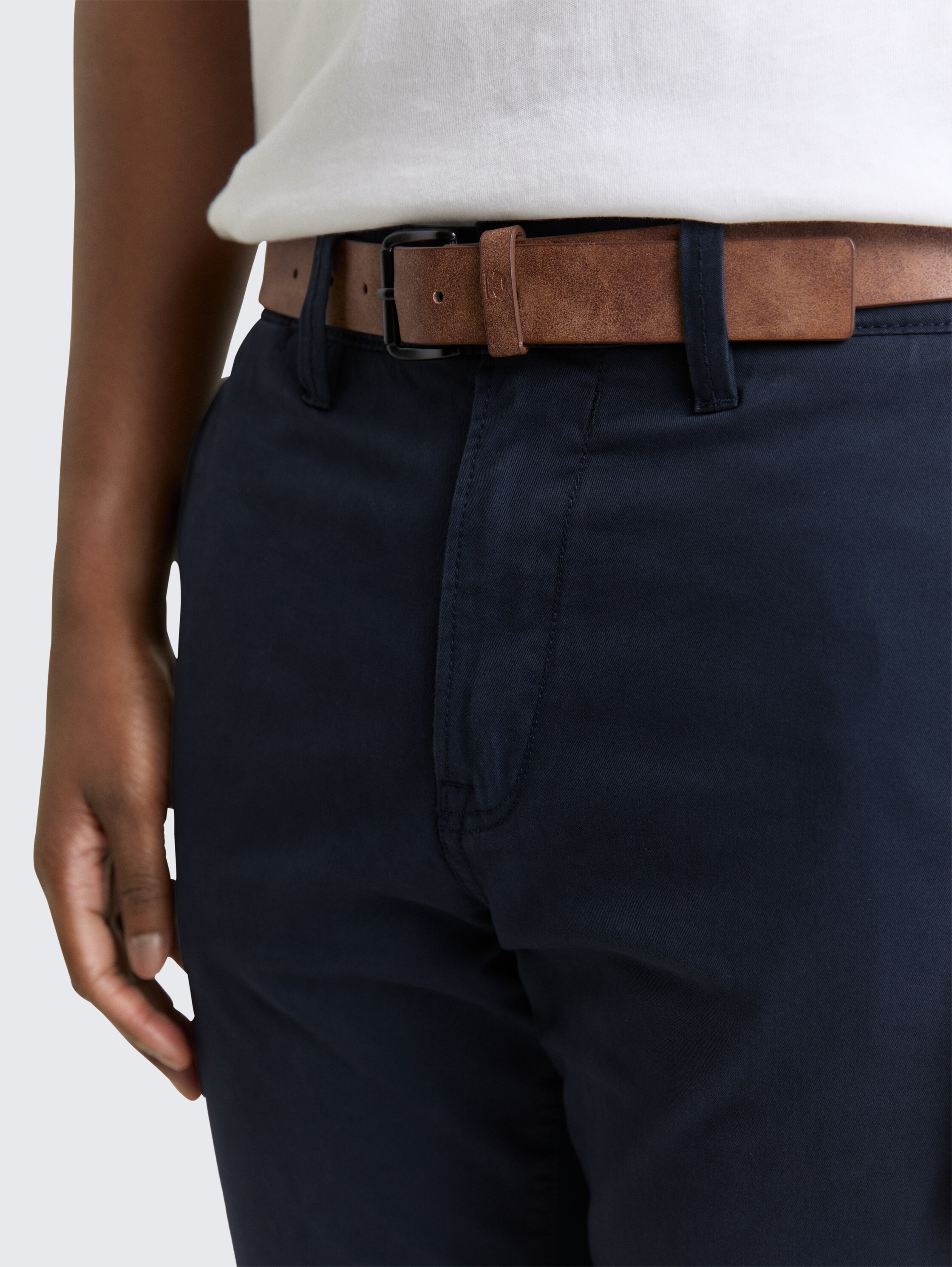 Slim Fit Chino Hose mit Gürtel - sky_captain_blue_1 - 