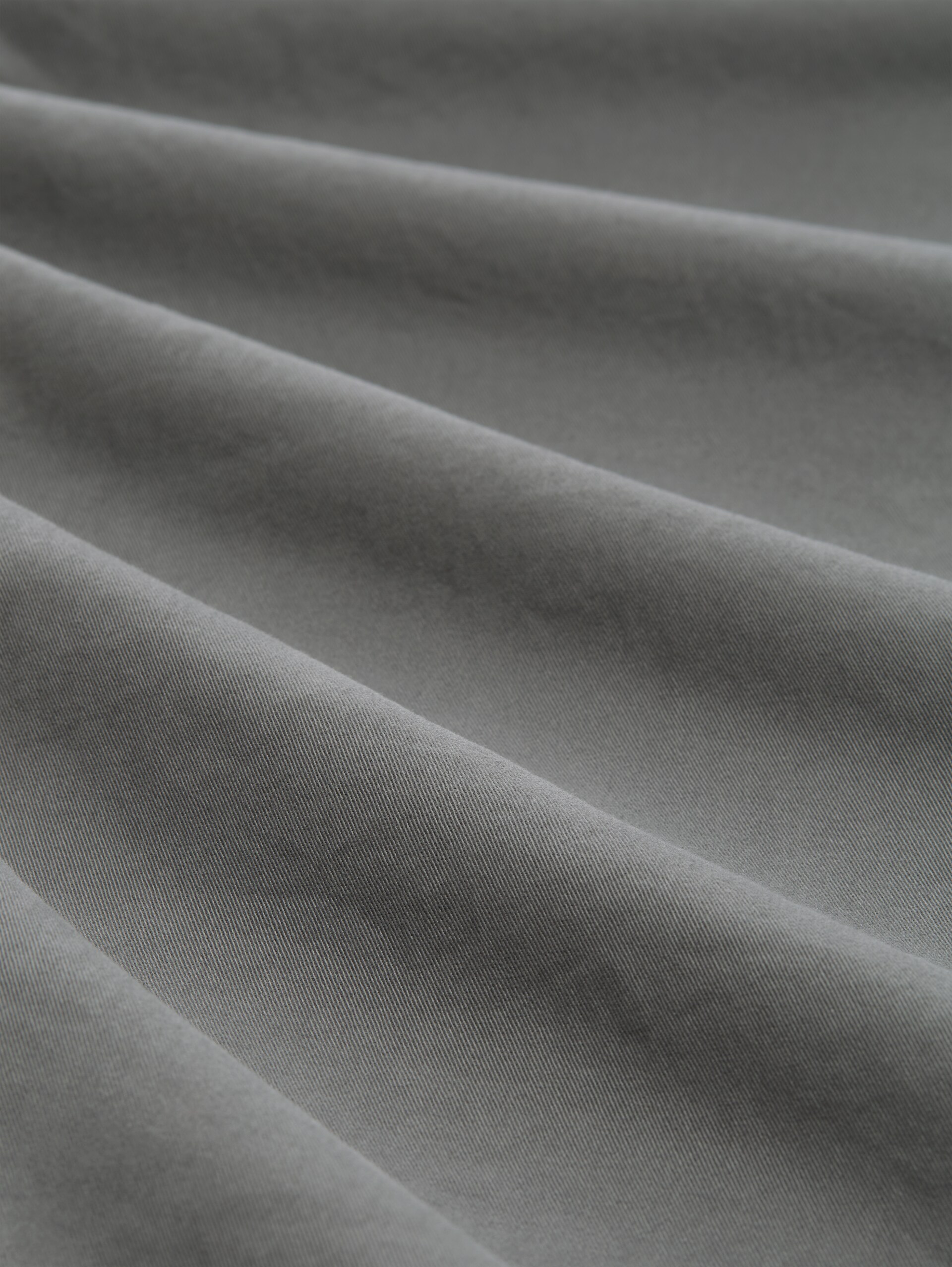 Chino Hose mit Gürtel - Castlerock Grey - Material-Ansicht