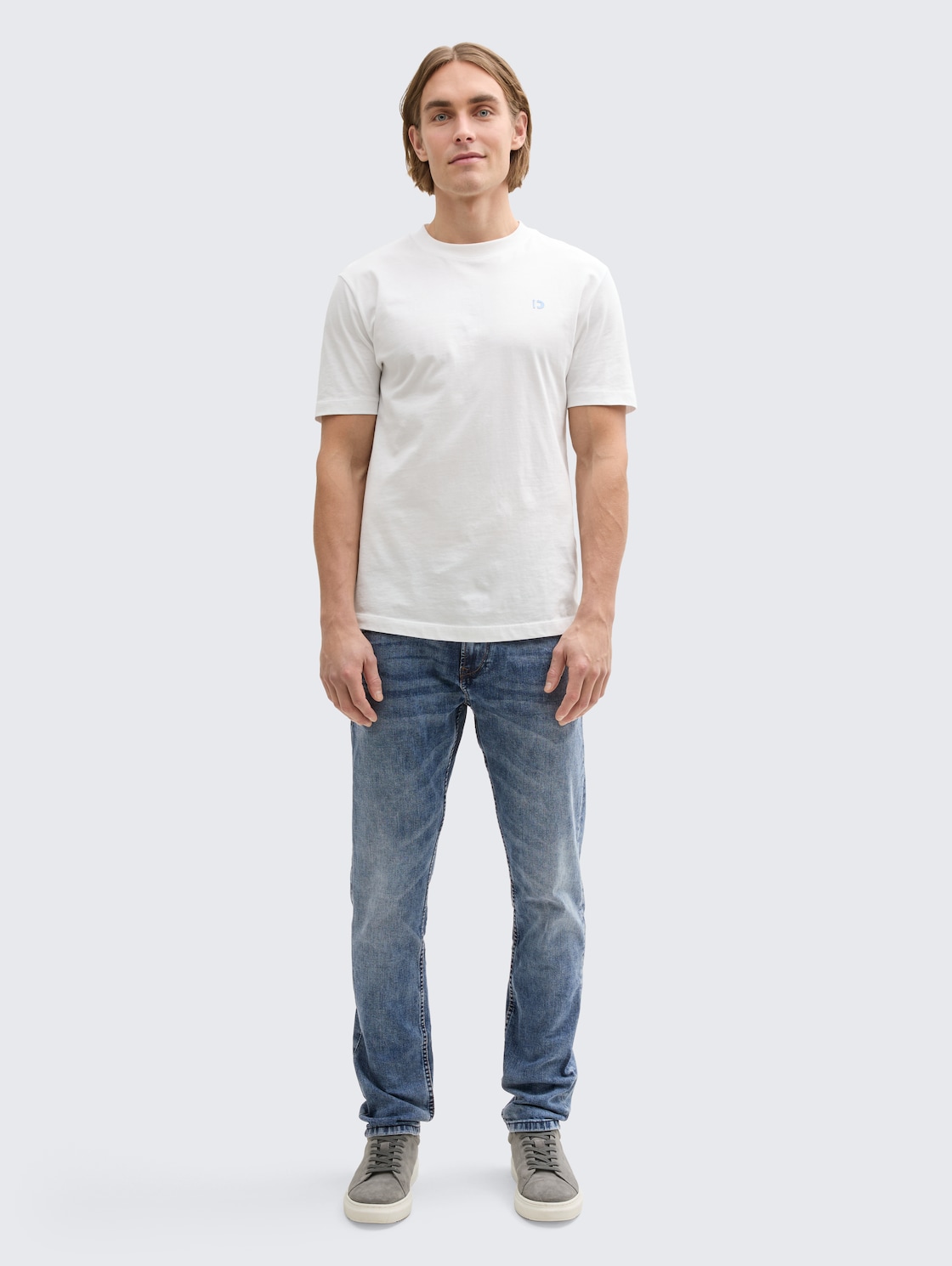 TTPIERS SLIM Jeans - light stone wash denim - Model-Vorderansicht