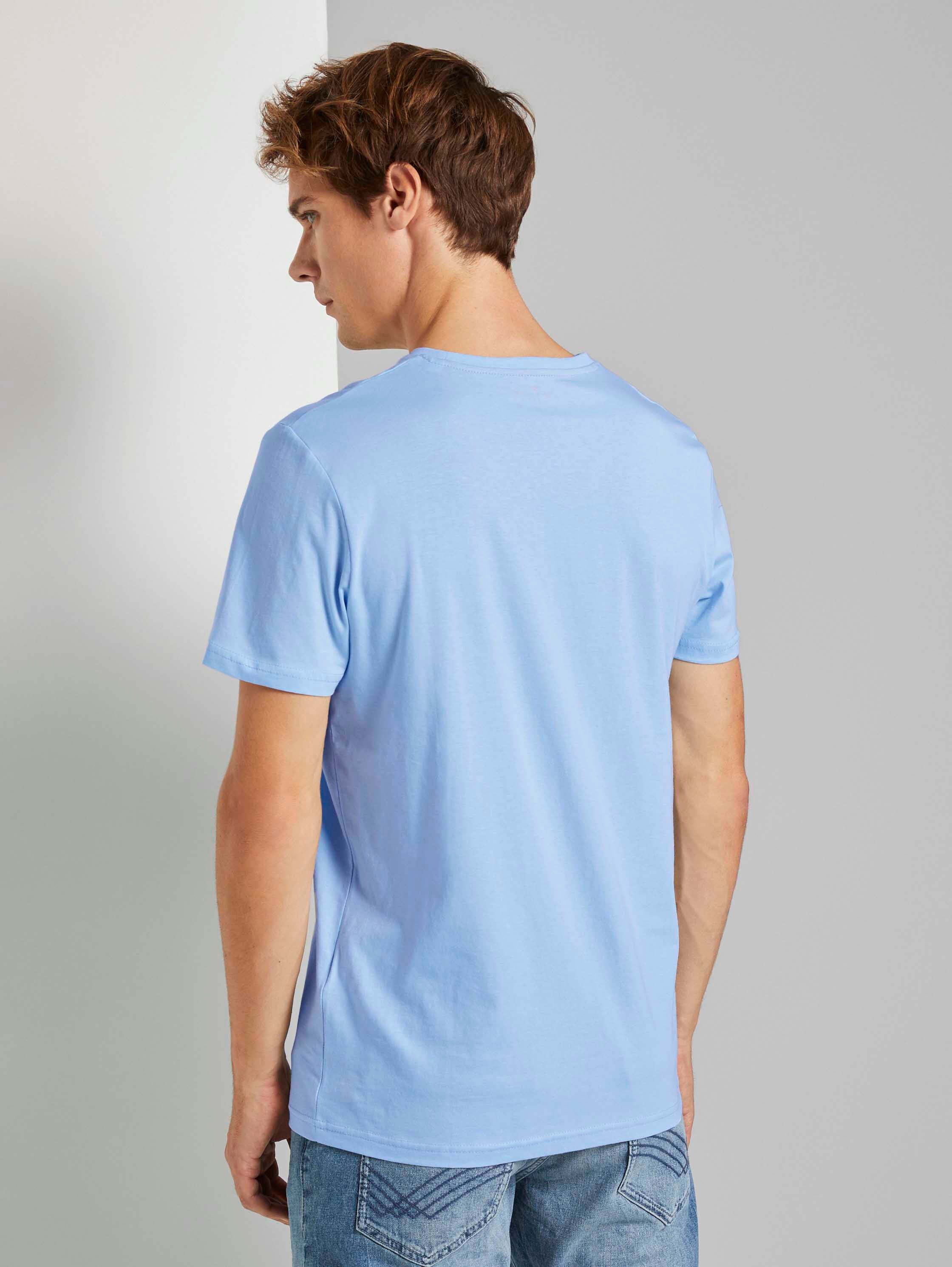 T-Shirt mit Logo-Print - Light Metal Blue - Auschnitt Model-Rückansicht