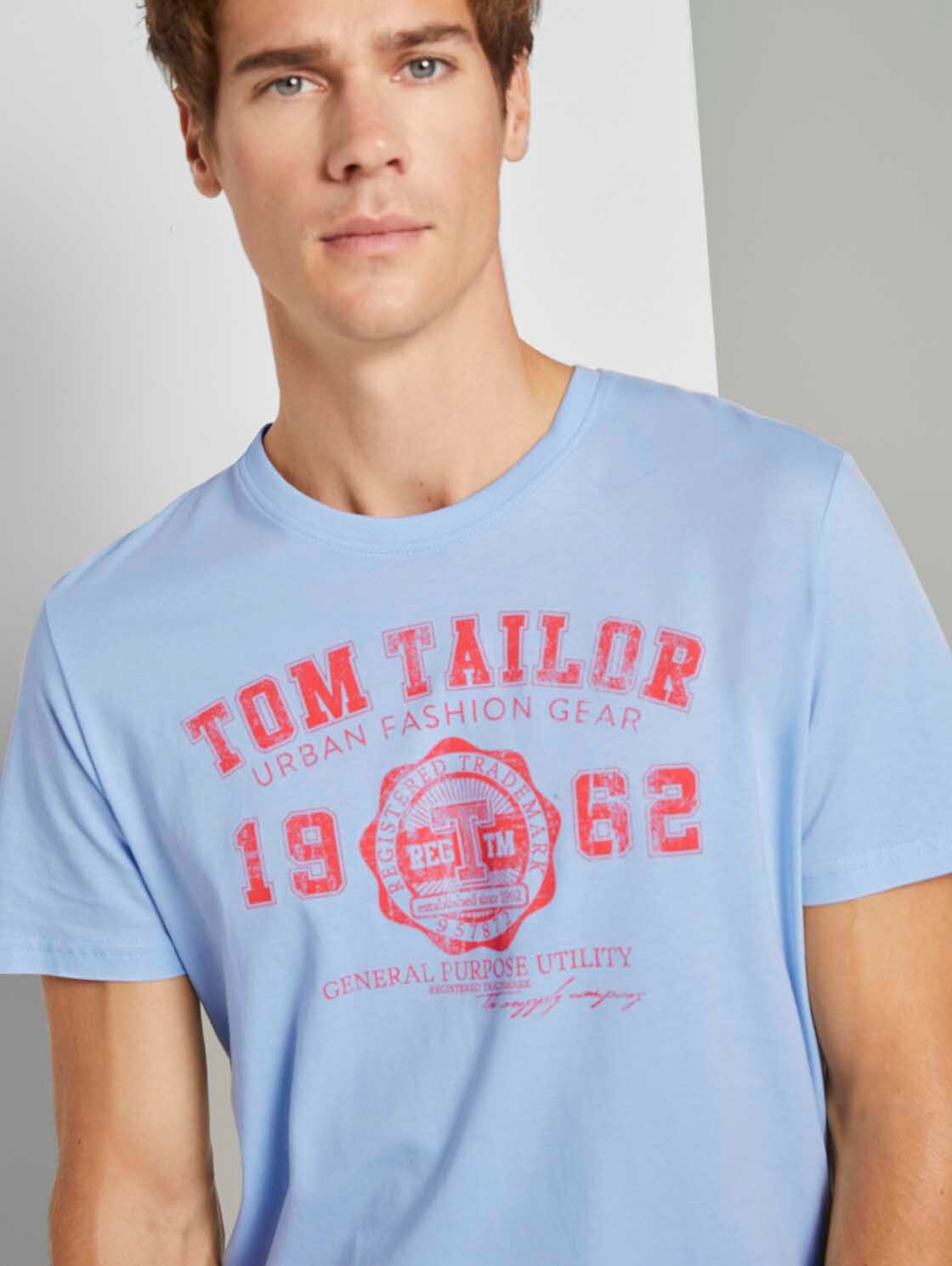 T-Shirt mit Logo-Print - Light Metal Blue - Detail-Model-Ansicht