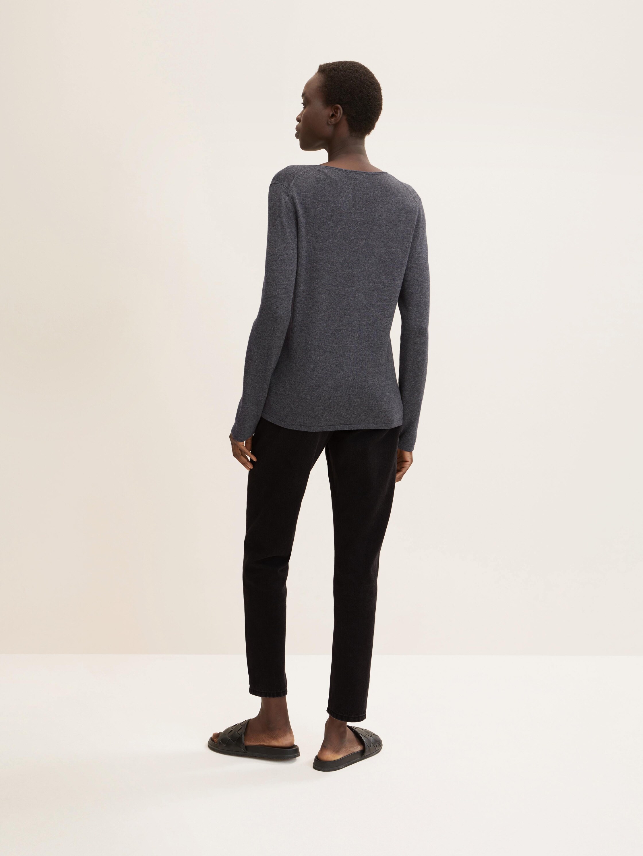 Pullover mit V-Ausschnitt - 3