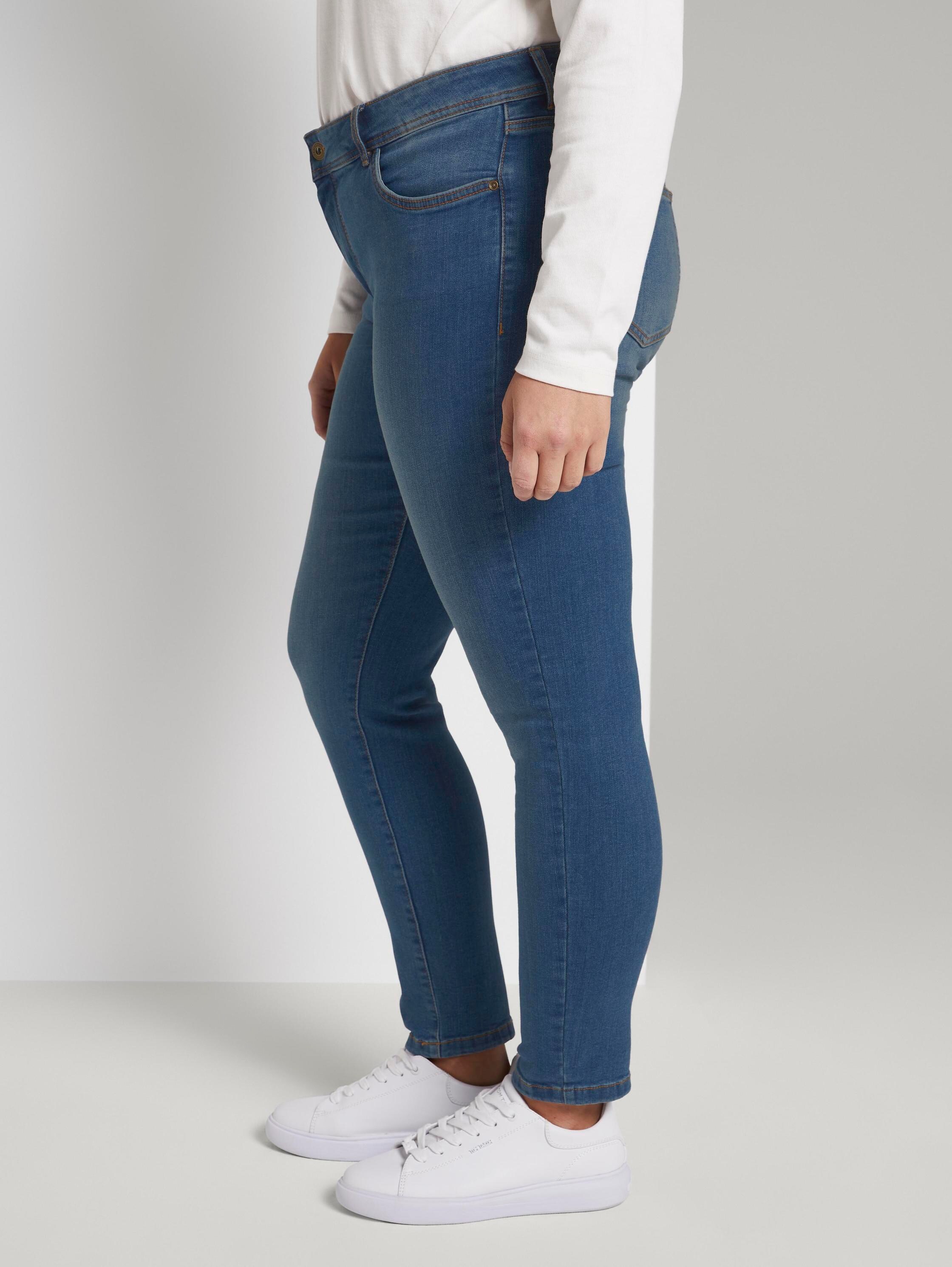 Plus Size - Skinny Jeans - 7