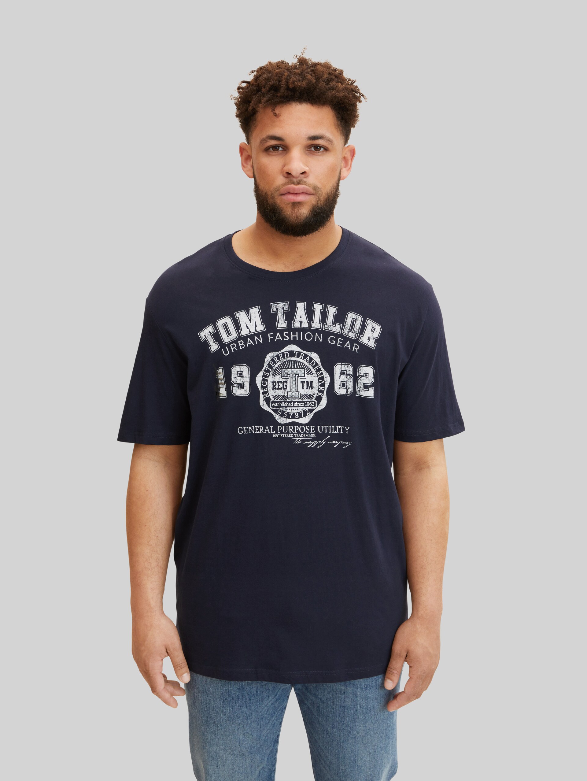 T-shirt met logo print - Knitted Navy - Nek model vooraanzicht