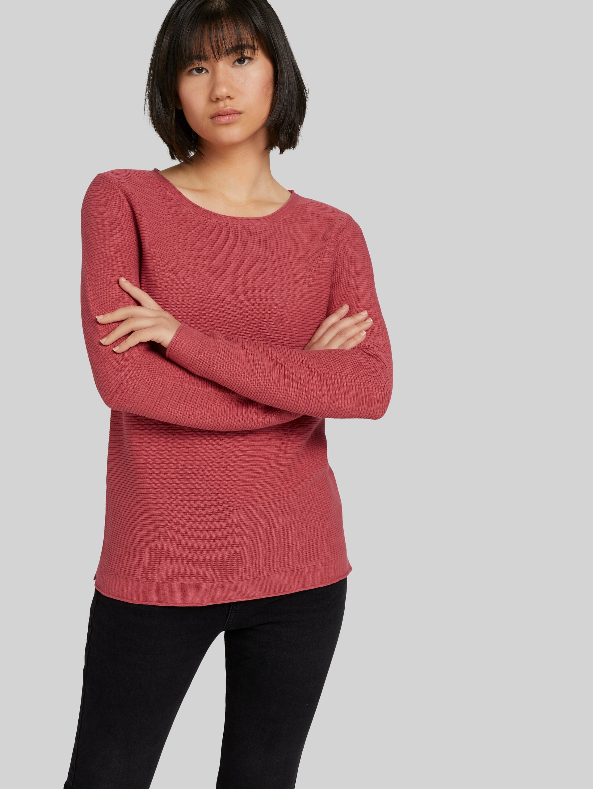Knitted jumper - cozy pink