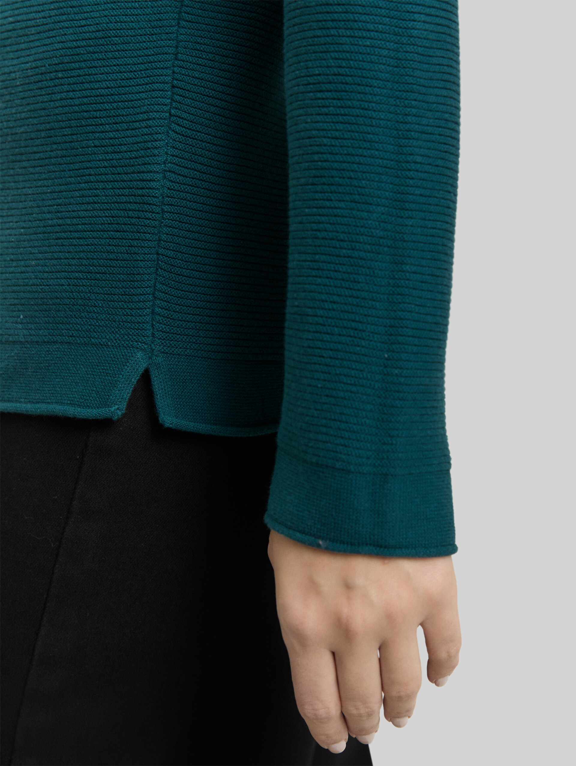 Pull en maille de coton - Deep Meadow Green - Vue détaillée du modèle