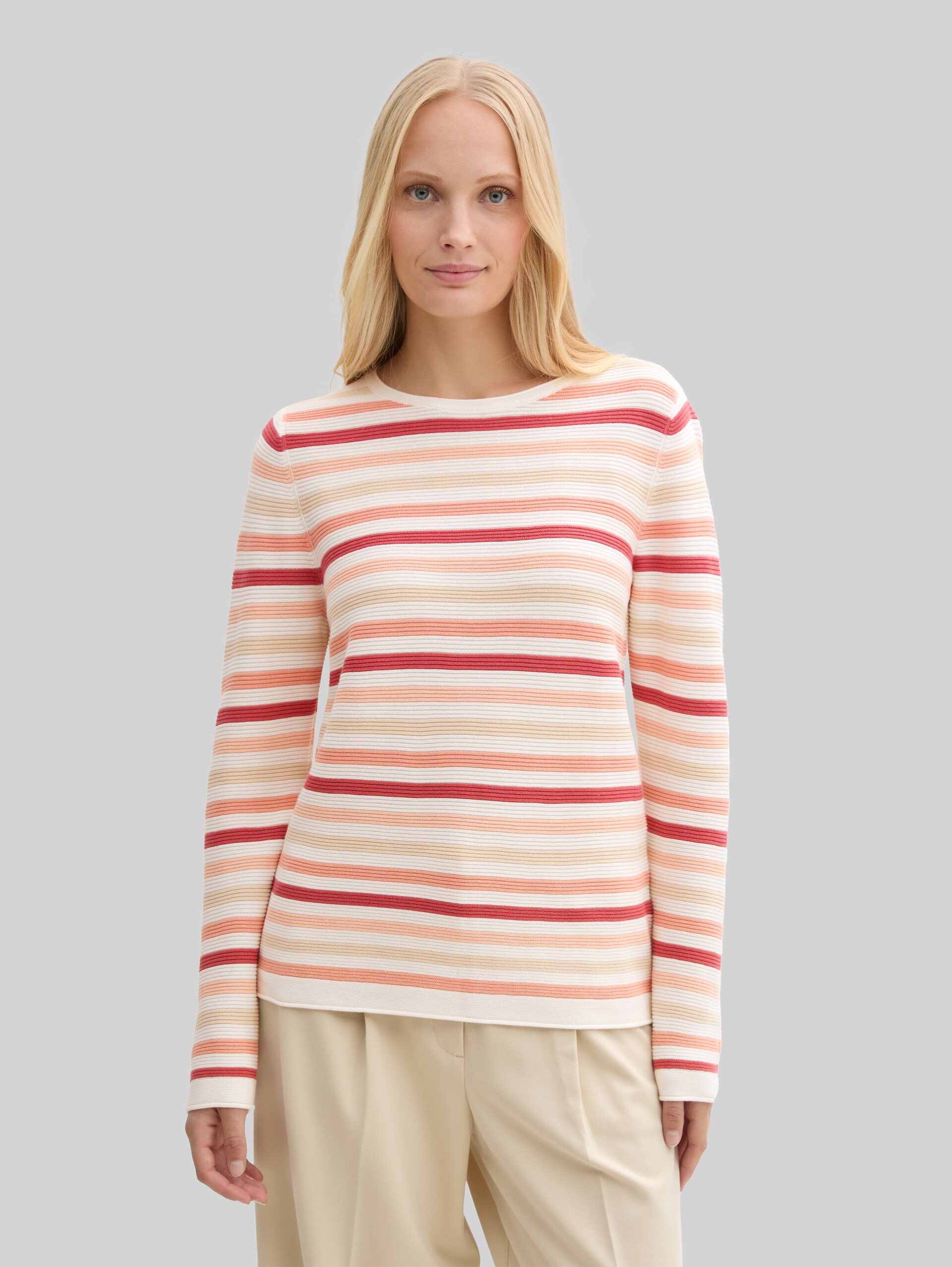 Strickpullover aus Baumwolle - peachy knit stripe design - Ausschnitt Model-Vorderansicht