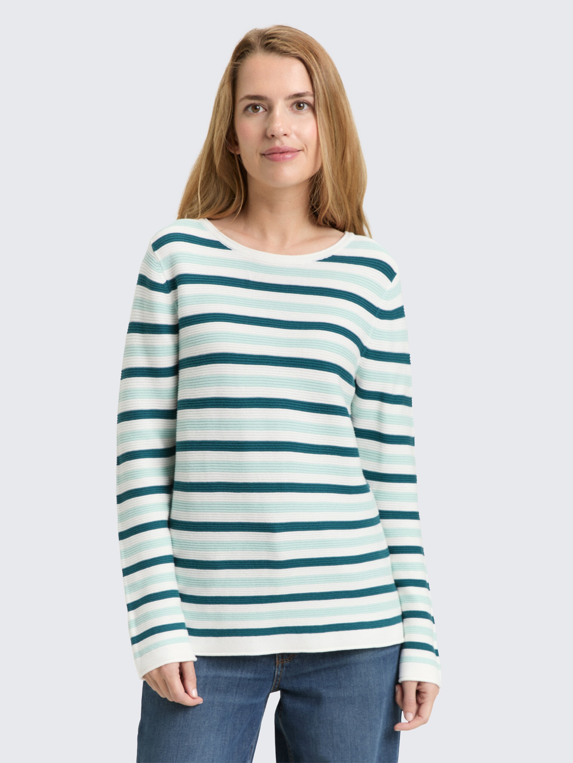 Strickpullover aus Baumwolle - mint green beige stripe - Ausschnitt Model-Vorderansicht