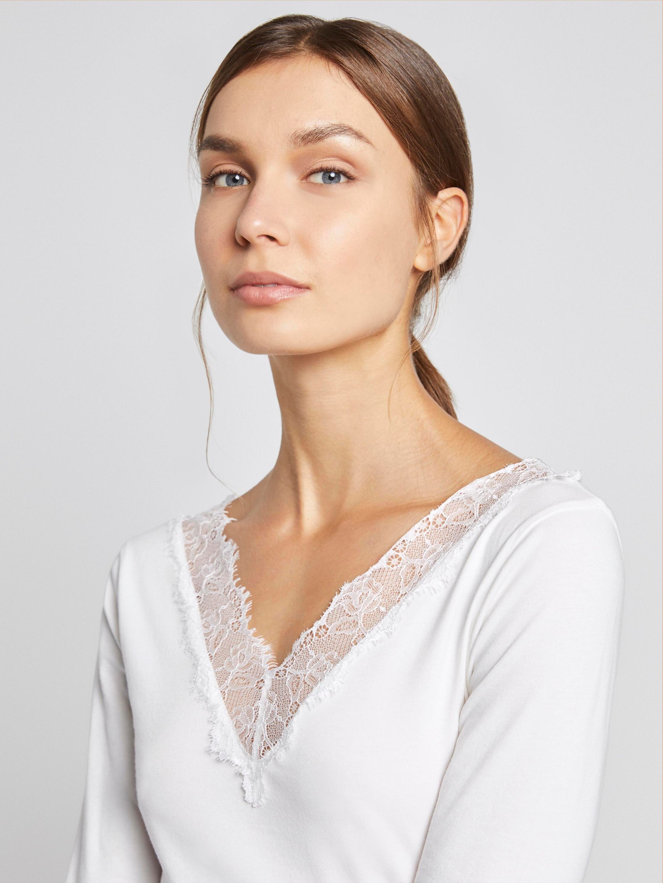 Langarmshirt mit Spitzen-Detail - 7