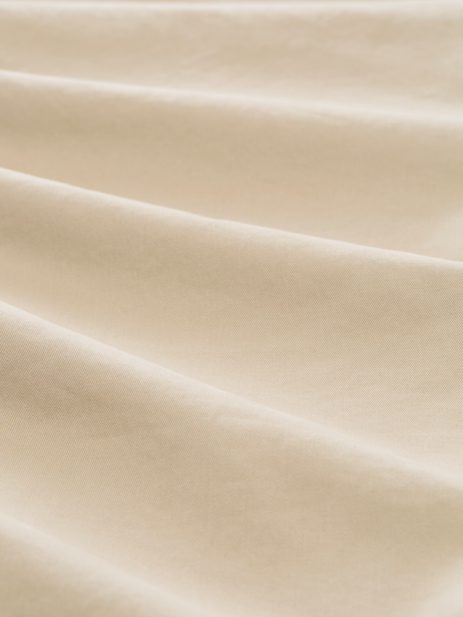 Chino mit Gürtel - Gravel Beige - Material-Ansicht