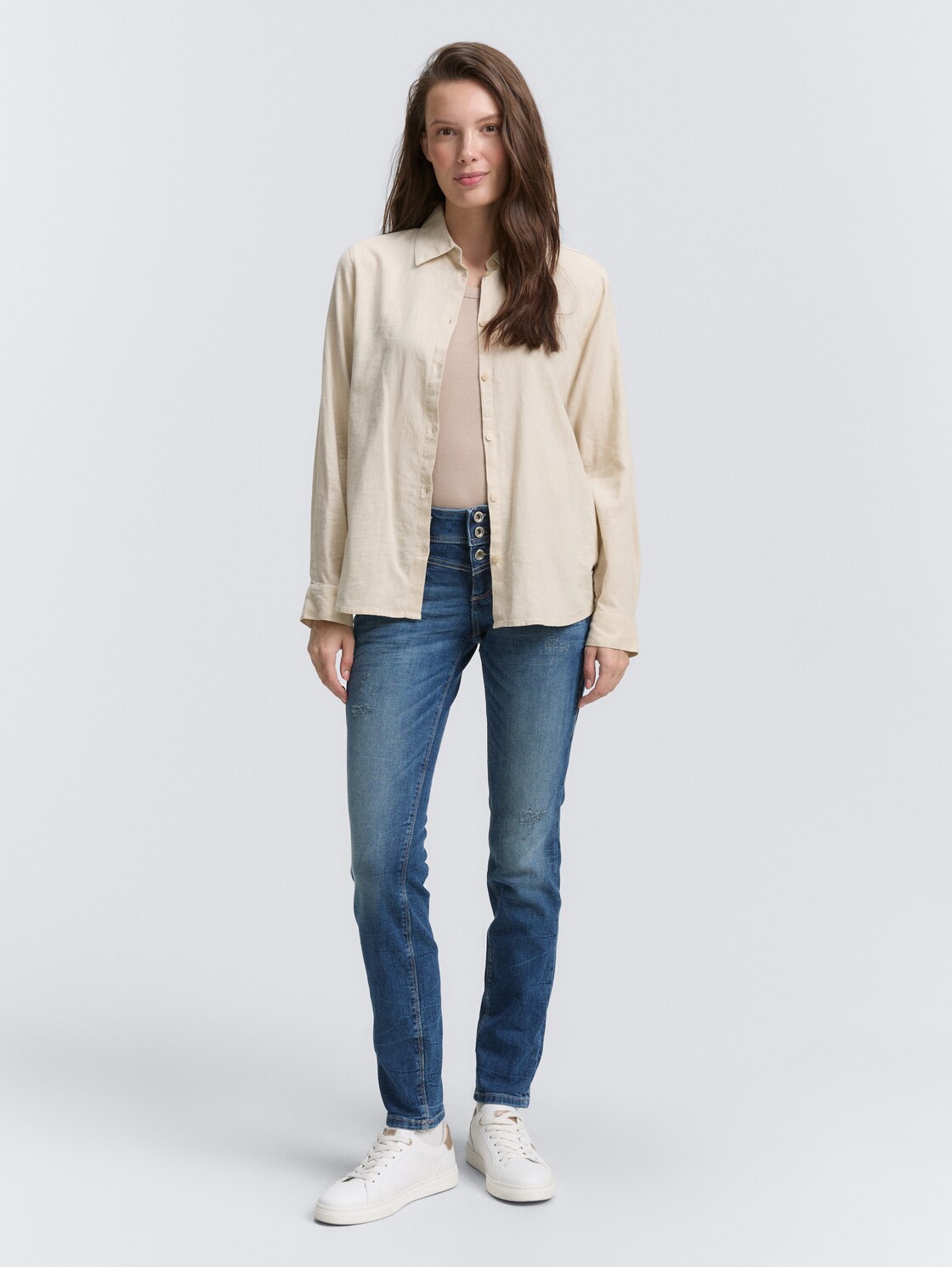 TTALEXA SLIM Jeans - random bleached blue denim - Model-Vorderansicht