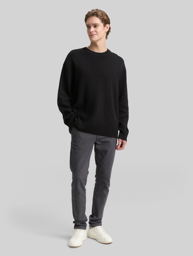 Straight Fit Chino Hose mit Gürtel von Denim Male, anthra dobby yarn dye