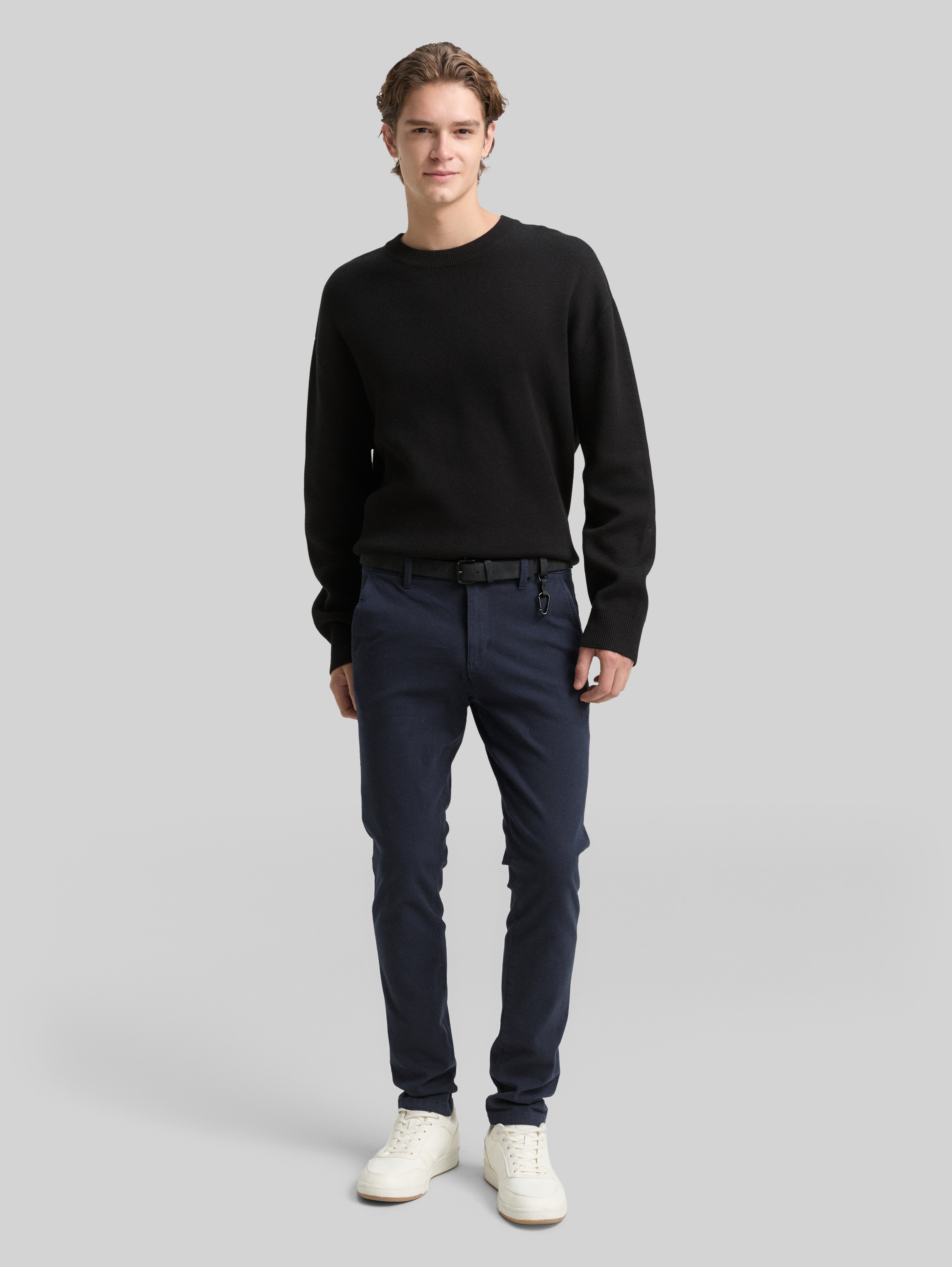 Straight-fit chinos with belt in blue by Tom Tailor