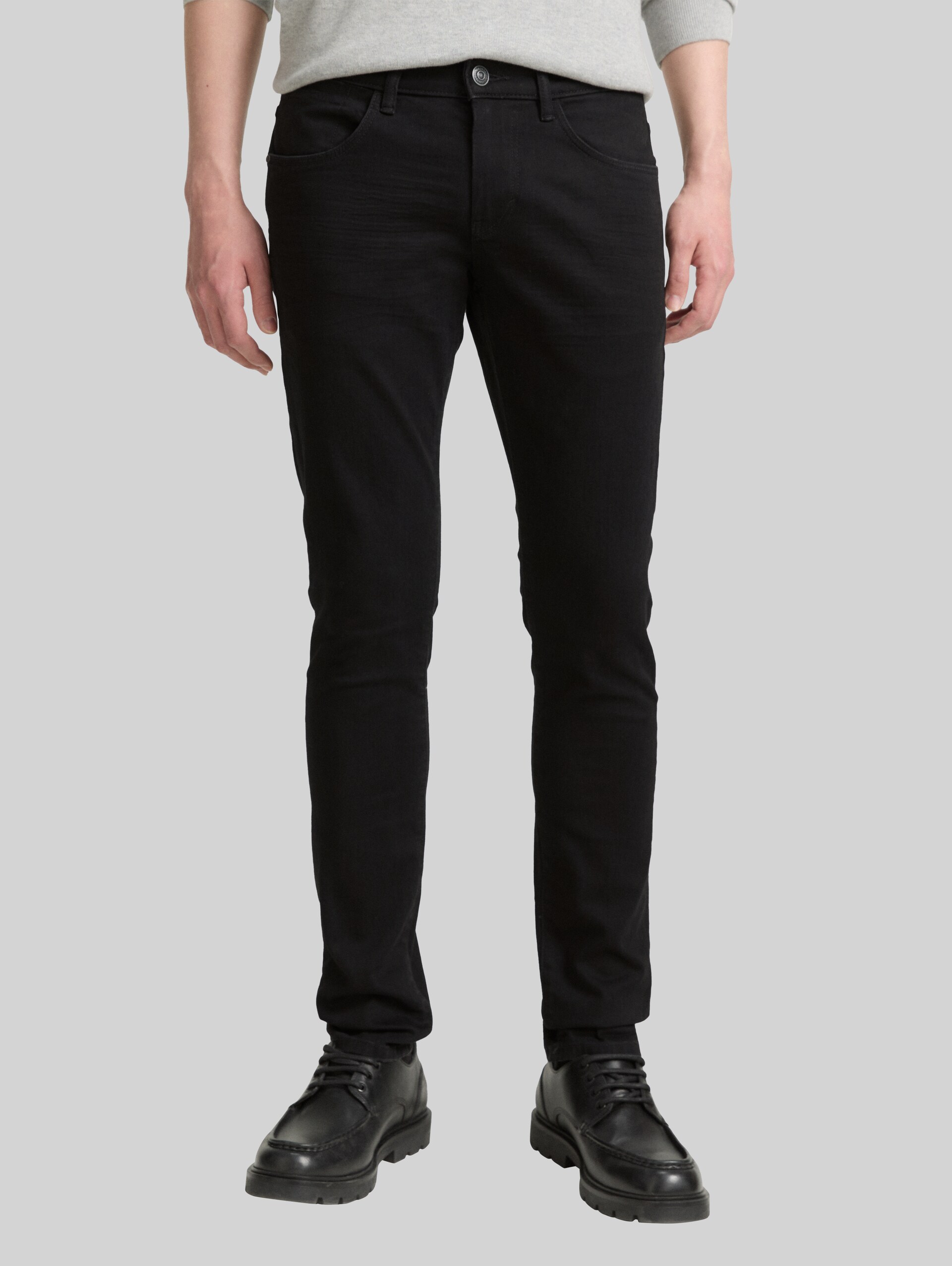 TTTROY SLIM Jeans - black black denim - Ausschnitt Model-Vorderansicht
