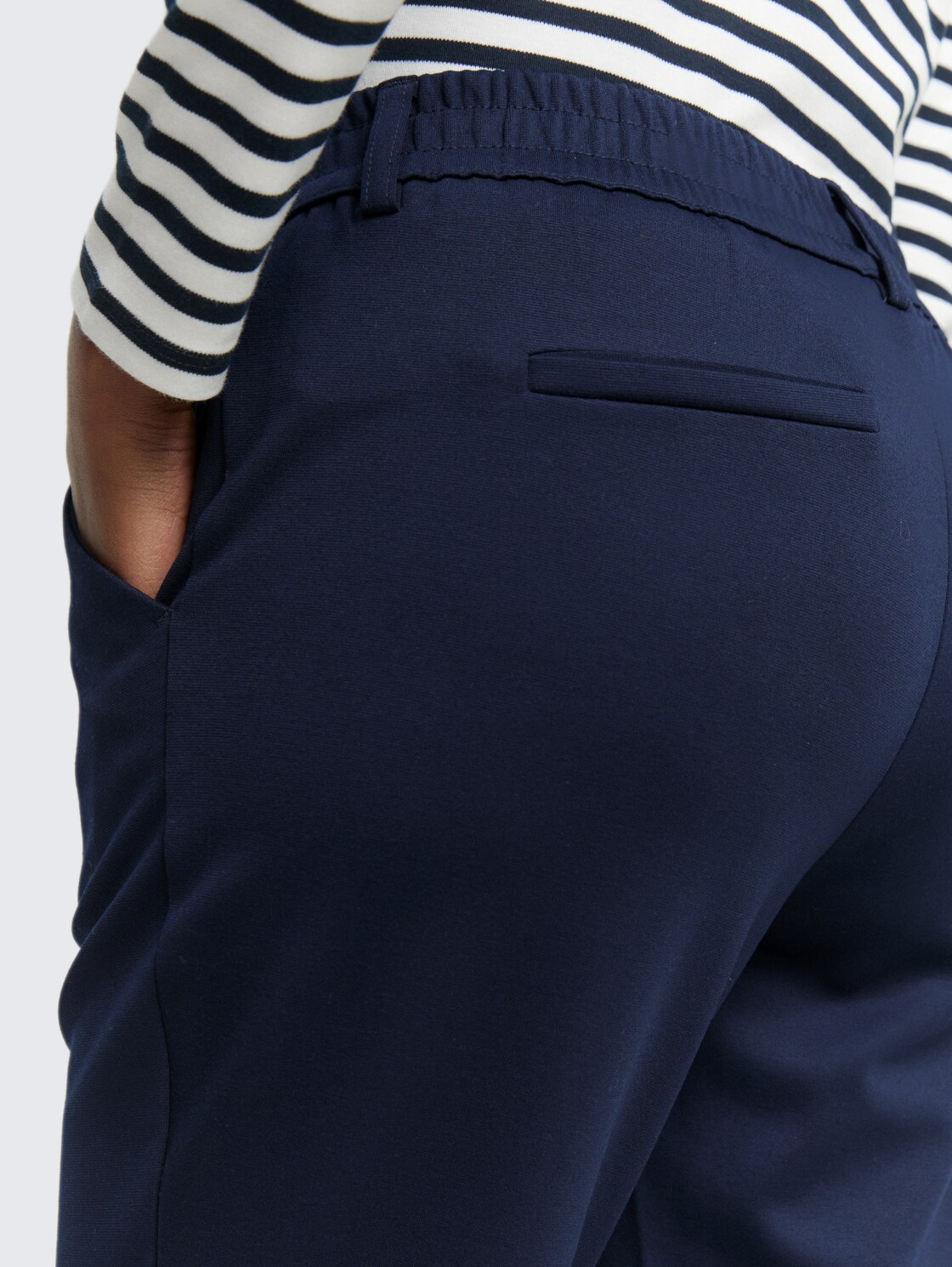 Relaxed Fit Hose mit elastischem Bund - sky captain blue